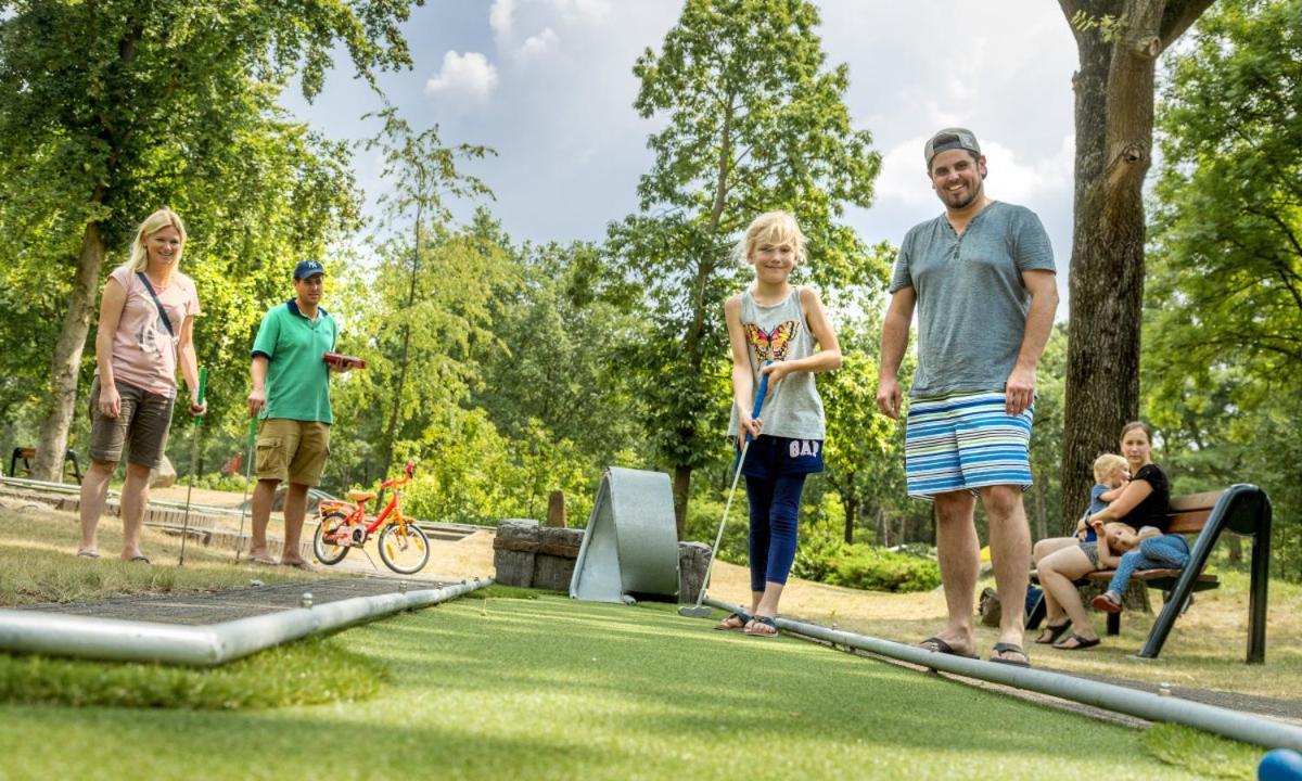 Vakantiepark De Bergen Wanroij - Safaritent Zewnętrze zdjęcie